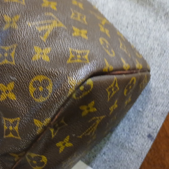 Louis Vuitton Brown and Tan Monogram Bag - Picture 6 of 16